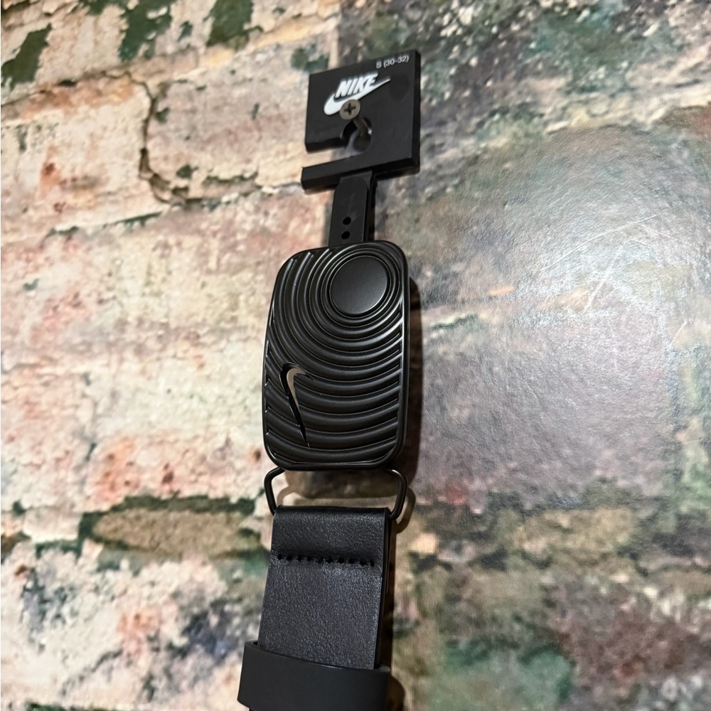 Nike New Black Belt